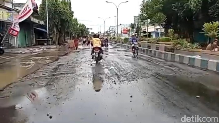 Banjir di Pasuruan mulai surut