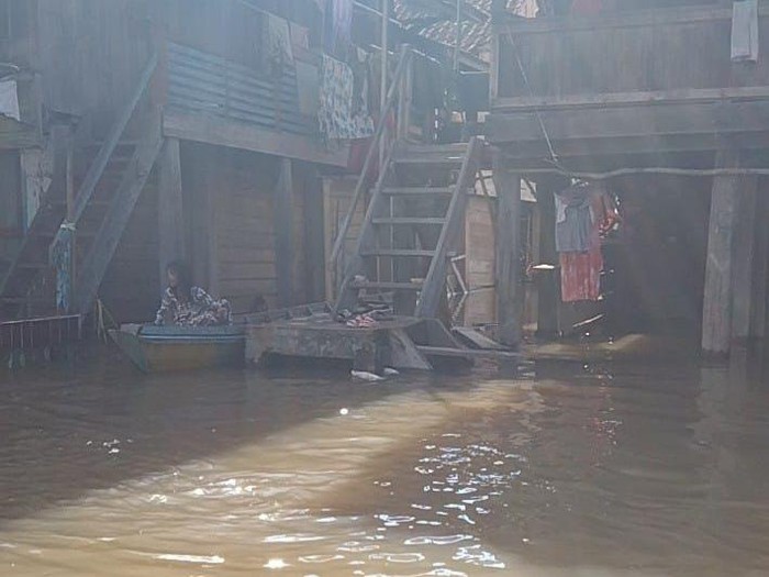 Banjir masih terjadi di Kecamatan Karang Dapo dan Rawas Ilir di Kabupaten Muratara