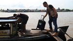 Berangkat Mudik dengan Kapal Kayu di Pontianak