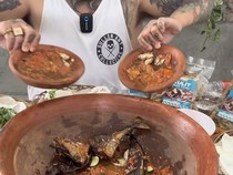 King Abdi Dikecam Usai Viral Videonya Promosi Toko Miras di Malang