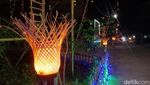 Potret Kampung Hias Taman dan Lampion Jelang Lebaran di Indramayu
