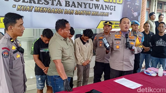 Konferensi pers kasus hoaks Battle Sound di Banyuwangi.