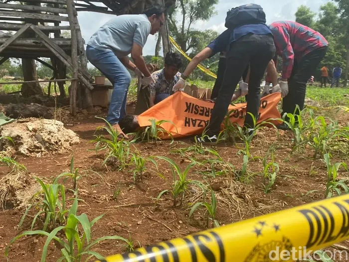 Mayat remaja Gresik