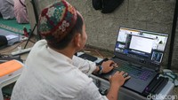 Pantauan hilal dilakukan sejak sore hingga matahari terbenam.