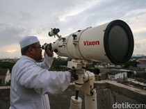 Memantau Hilal di Masjid Al Musyariin Jakbar