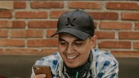 Kevin Julio ikut disorot usai memberi kabar kondisi Bebe Cabita sebelum meninggal dunia. Menurut Kevin, bebe memang trombositnya sempat menurun. Foto: Instagram @kevinjulio1993