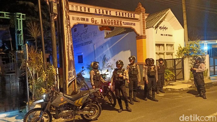 Patroli perumahan kosong Polres Lamongan