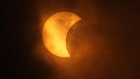 The moon partially covers the sun during a total solar eclipse, as seen from Eagle Pass, Texas, Monday, April 8, 2024. (AP Photo/Eric Gay)