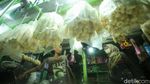 Kios Oleh-oleh Khas Cikampek Raup Cuan di Musim Mudik