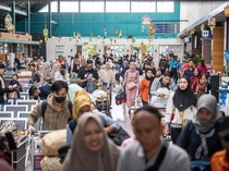 Ratusan Warga Ikut Mudik Gratis dengan Kereta Api di Palembang