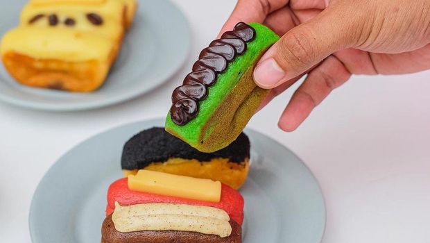 Restoran di rest area Pendopo KM 456