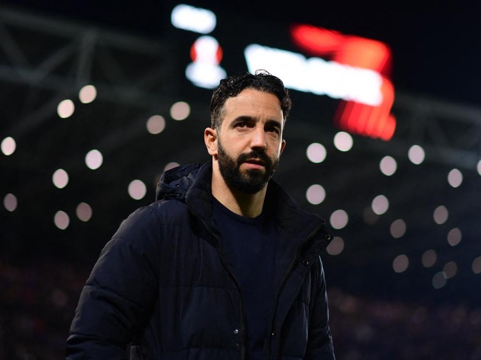 Soccer Football - Europa League - Round of 16 - Second Leg - Atalanta v Sporting CP - Stadio Atleti Azzurri, Bergamo, Italy - March 14, 2024 Sporting CP coach Ruben Amorim REUTERS/Daniele Mascolo