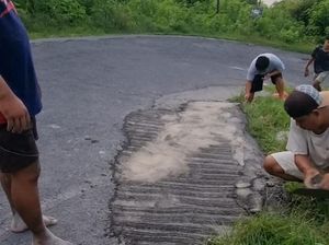 Iuran Perbaiki Jalan di Nusa Penida, Warga: Tunggu Pemerintah Entah Kapan