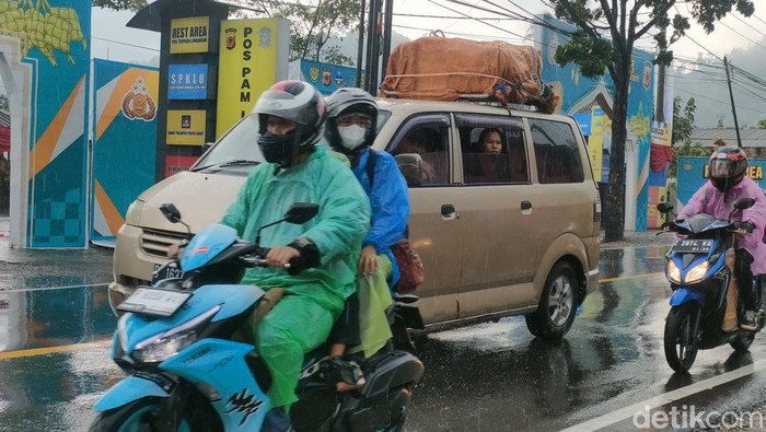 situasi hari -1 lebaran di jalur mudik Limbangan Garut