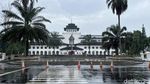 Hujan dan Pagi yang Tenang di Kota Bandung Jelang Lebaran