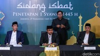Dalam sidang isbat yang juga dihadiri pimpinan Majelis Ulama Indonesia, Komisi VIII DPR, Dirjen Bimas Islam dan perwakilan ormas Islam lainnya, Yaqut mengumumkan Lebaran 2024 jatuh pada Rabu 10 April 2024.