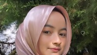 5 Tutorial Hijab Shimmer, Jadi Tren Baju Lebaran 2024 Bikin Pipi Tirus