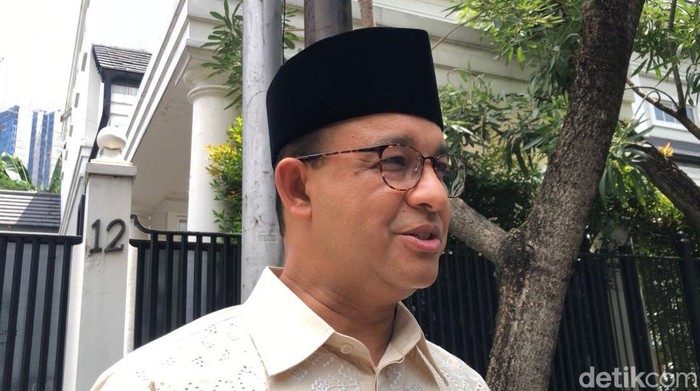 Gubernur Anies Berkunjung ke Kediaman Mantan Wapres JK Mengawali Lebaran