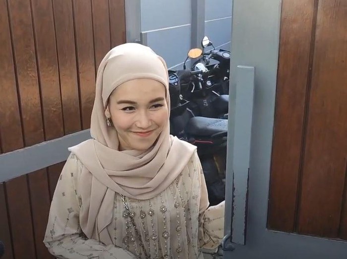 Ayu Ting Ting