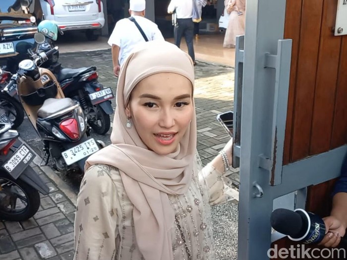 Ayu Ting Ting