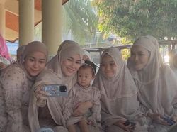 Cerita Ayu Ting Ting Hampir Telat Salat Idulfitri di Lebaran Tahun ini