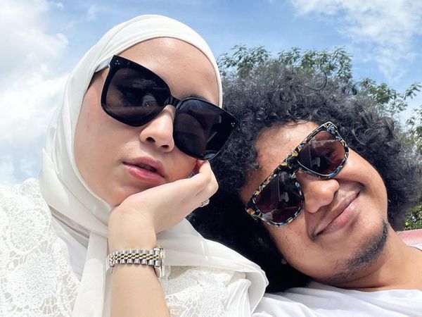 8 Potret Harmonis Komika Babe Cabita & Istri, Kini Tinggal Kenangan