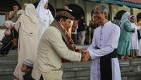 Kegiatan itu diikuti oleh tokoh dan masyarakat lintas agama di kota Semarang dengan saling memaafkan.