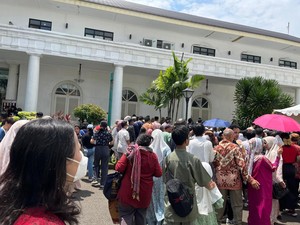 3 Orang Dibawa ke RS Saat Ricuh Open House, Istana Tanggung Pengobatan