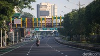Saat hari raya Idul Fitri 1445, suasana Jakarta terpantau lengang.