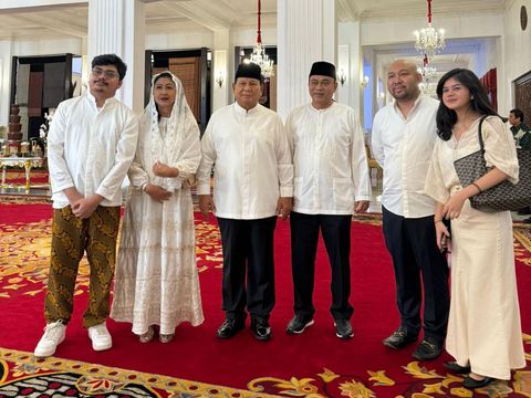 Prabowo bareng Didit hadiri Open House Jokowi di Istana