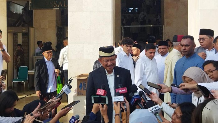 Idul Fitri sebagai Katalisator Persatuan: Mengubur Perseteruan Politik demi Kemajuan Bersama