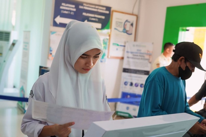 Cerita Peserta BPJS Kesehatan Manfaatkan Layanan Anjungan Mandiri JKN