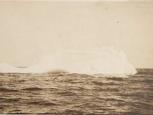 Foto Langka Gunung Es yang Diduga Tenggelamkan Titanic