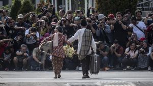 Kala Fotografer Manfaatkan Momen Sepi Jakarta
