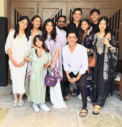 Nana Mirdad Rayakan Lebaran