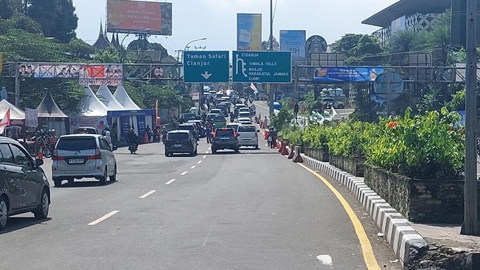 Jalur Puncak Bogor Diterapkan Sistem Satu Arah Cegah Kemacetan