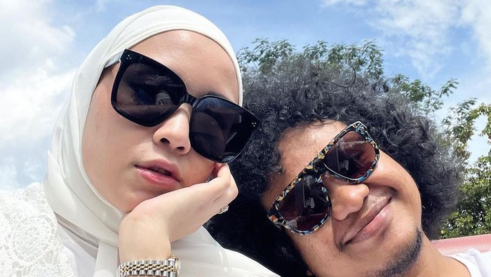 Potret Kenangan Babe Cabita dan Istri
