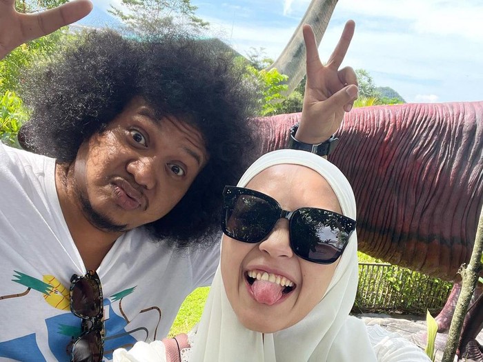 Potret Kenangan Babe Cabita dan Istri