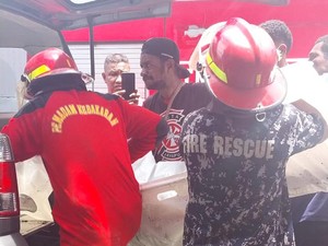 Ngeri Suami di Jayapura Diduga Bakar Istri Kena Strok Lalu Bunuh Diri
