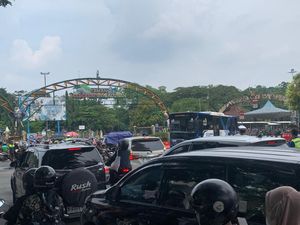 Potret Ramainya Ragunan Saat Diserbu Lebih dari 27 Ribu Pengunjung