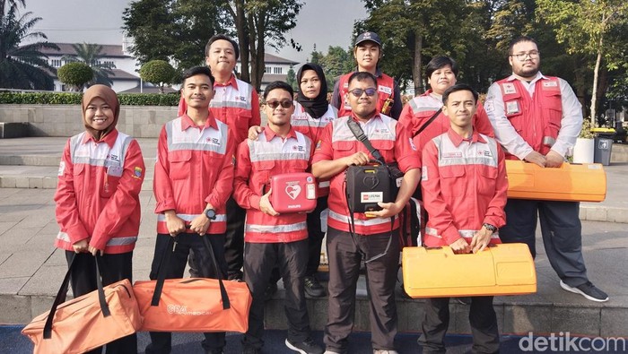 Relawan PMI Kota Bandung yang ditugaskan saat Lebaran 2024.