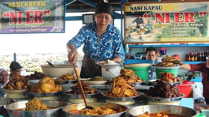 Lamak! Ini 5 Tempat Makan Legendaris di Bukittinggi