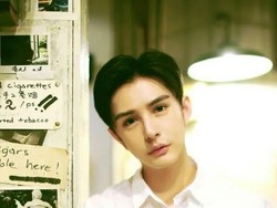 Potret Pria Dulu Viral Disebut Mirip Siluman Ular Putih, Kini Bak Beda Orang