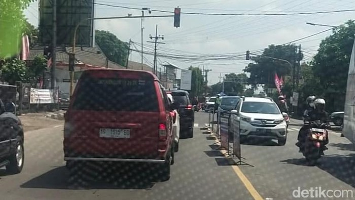 Mengkreng Kediri macet.