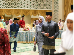 Gaya Pangeran Mateen dan Anisha Rosnah Saat Lebaran Pertama Sebagai Pasutri