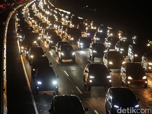 Kendaraan Dinas Pelat Merah atau Hitam Dilarang Dipakai Mudik!
