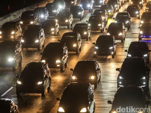 Video Menhub Prediksi Puncak Arus Mudik Terjadi pada H-3 Lebaran