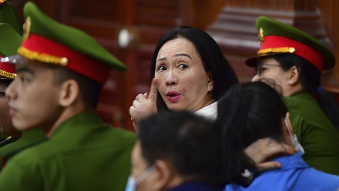 Business woman Truong My Lan attends a trial in Ho Chi Minh City, Vietnam on Thursday, April 11, 2024. The real estate tycoon may face the death penalty if convicted of allegations that she siphoned off an amount of $12.5 billion, nearly 3 percent of Vietnams 2022 GDP, in its largest financial fraud case. (Thanh Tung/VnExpress via AP)