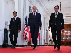AS Janji Lindungi Filipina-Jepang di Konflik Laut China Selatan
