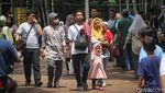 Ragunan Dipadati Ribuan Pengunjung saat Libur Lebaran